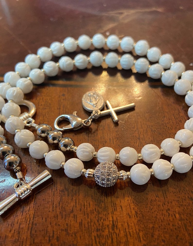 Sparkle Sanctus Necklace & Miraculous Medal ! Sit Dominus vobiscum